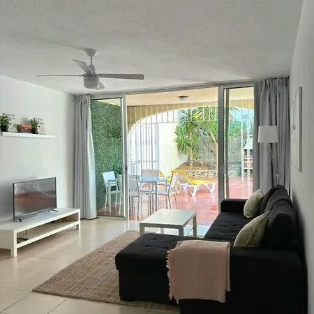 Top-rated Oasis: Spacious 1br With Bbq Garden Apartment
